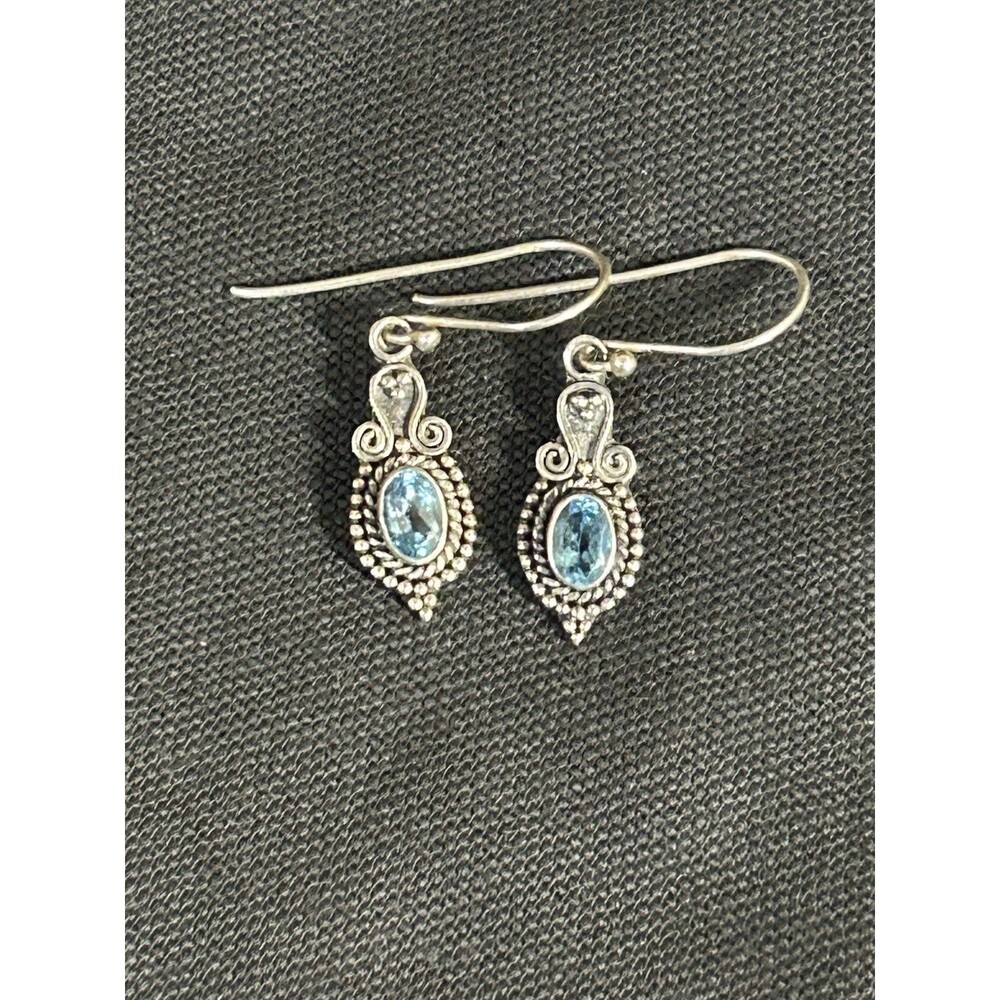 .925 Sterling Silver Earrings Pierced Dangle Drop Blue Topaz J-255